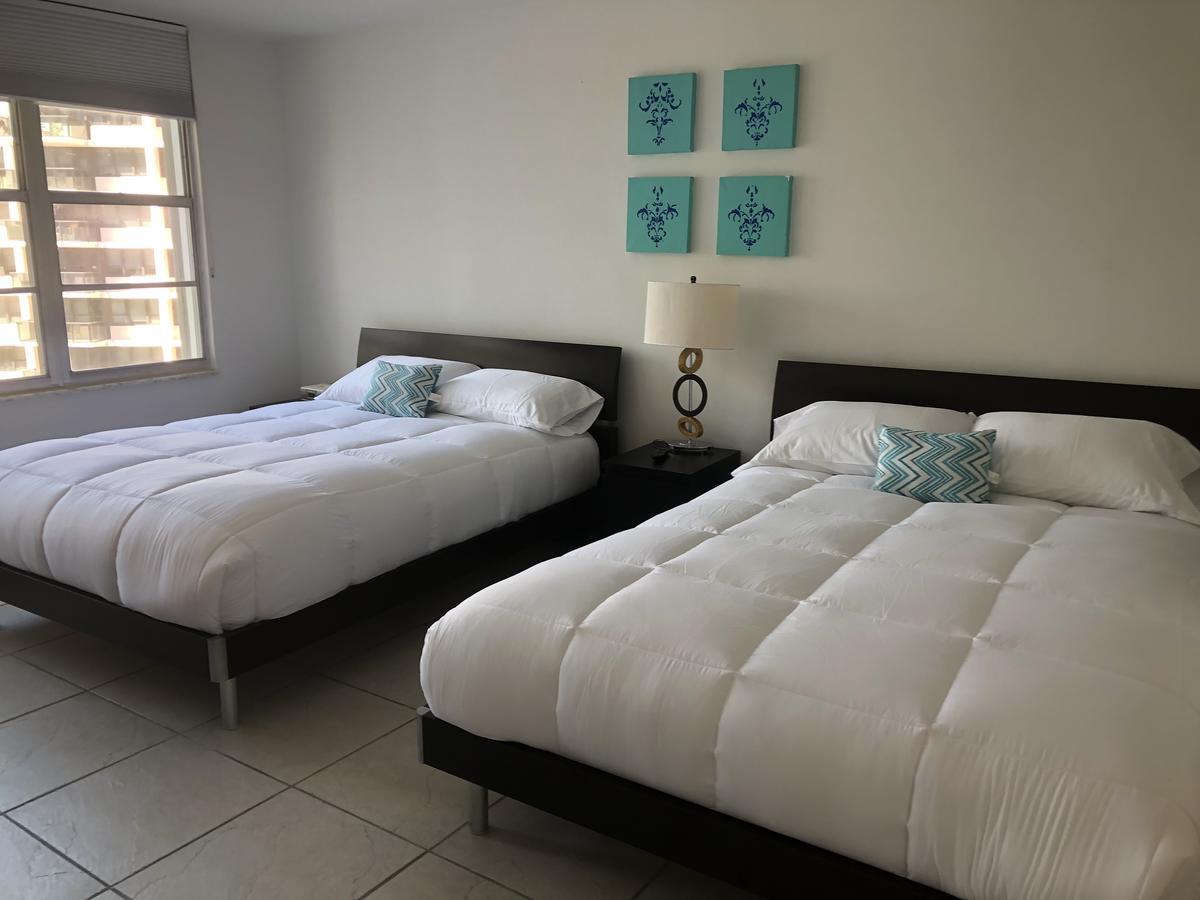 Apartment At The Beach North Bay Village Exterior photo