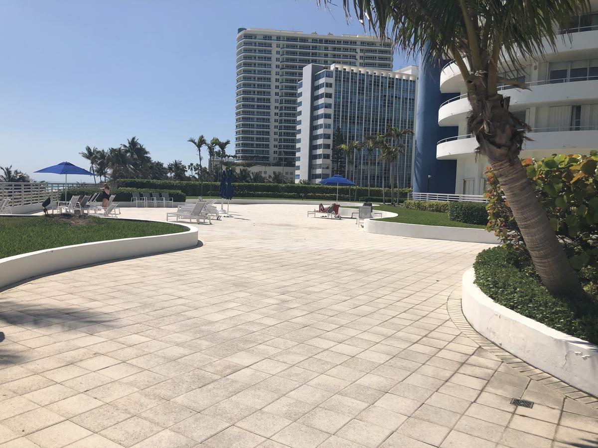 Apartment At The Beach North Bay Village Exterior photo